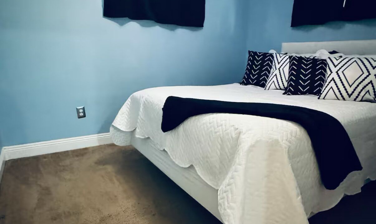Photo of Bedroom in Chalmette