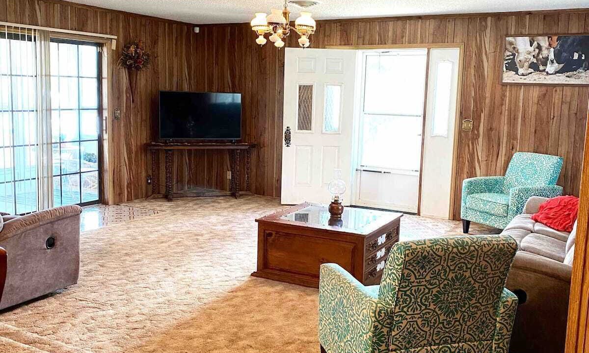 Photo of Livingroom in Seneca