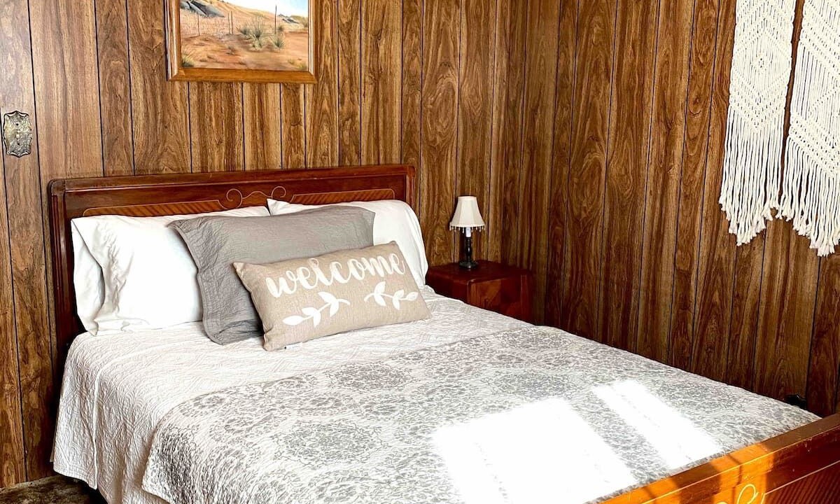 Photo of Bedroom in Seneca