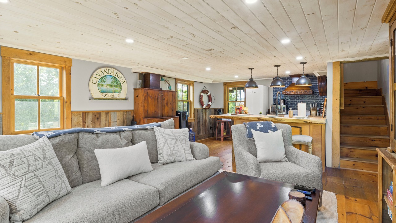 Photo of Livingroom in Rushville