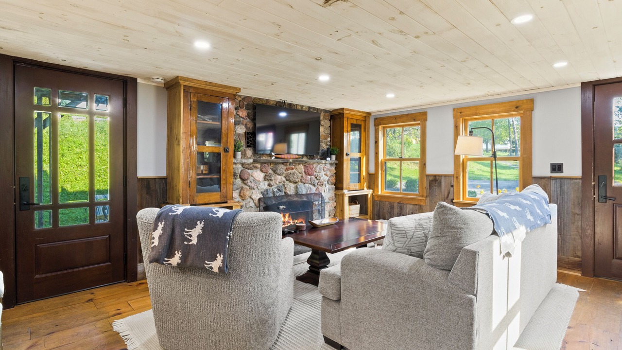 Photo of Livingroom in Rushville