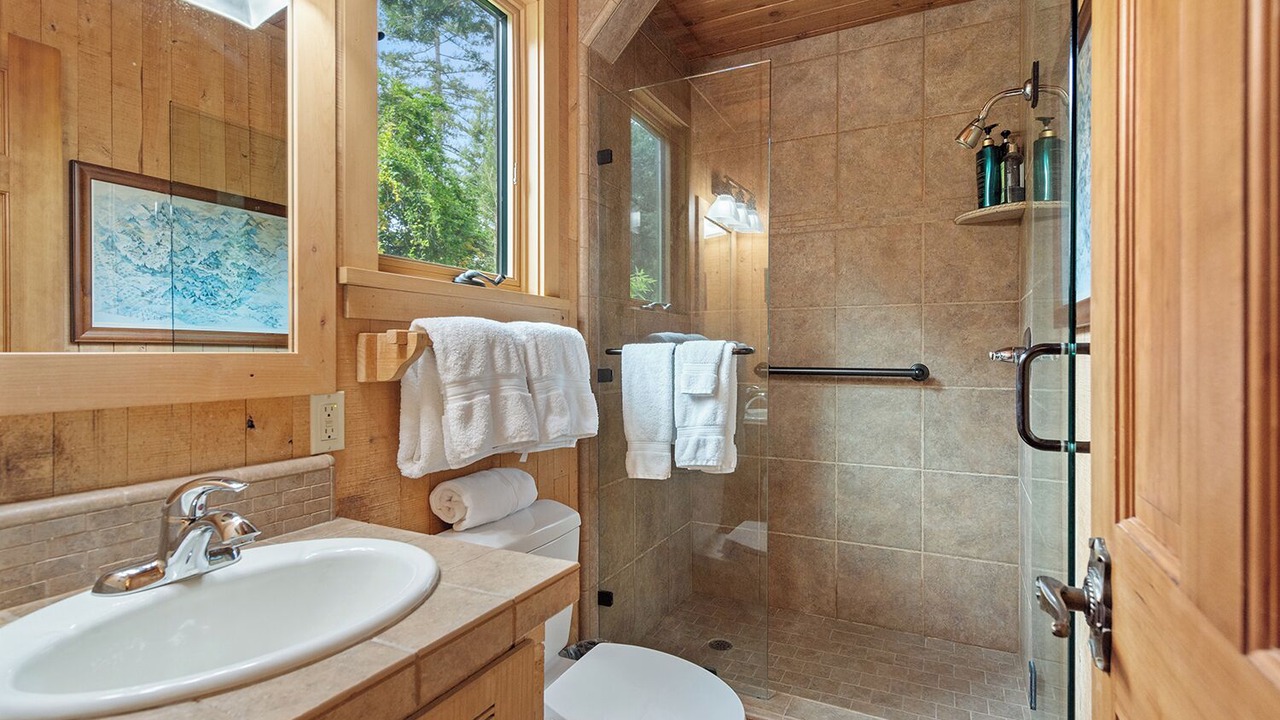 Photo of Bathroom in Northwood