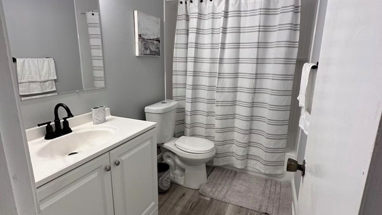 Photo of Bathroom in Chalmette