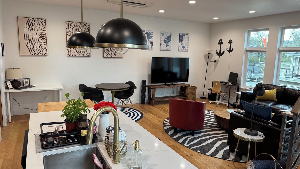 Photo of Livingroom in Lair Hill