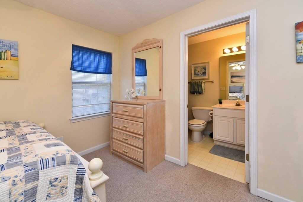 Photo of Bedroom in Surfside Beach