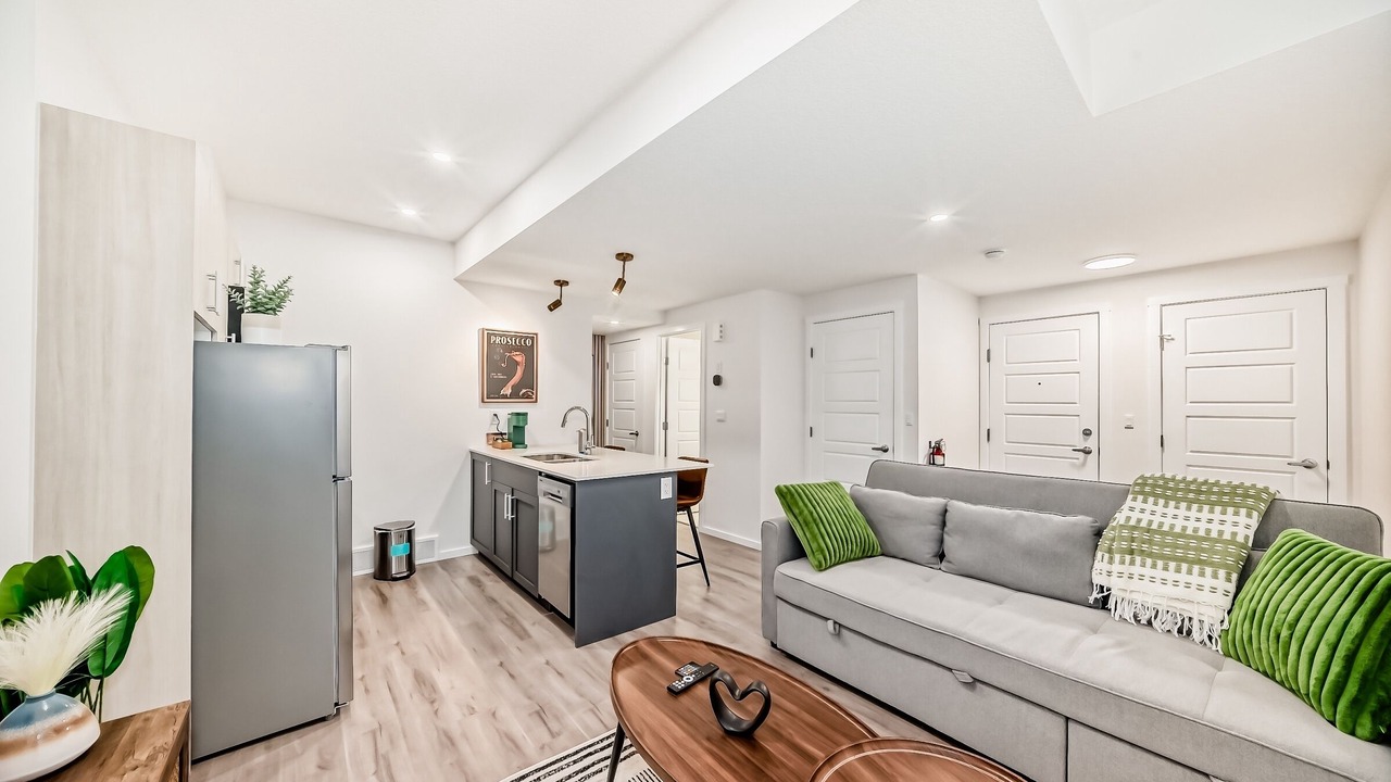 Photo of Livingroom in Northwest Calgary