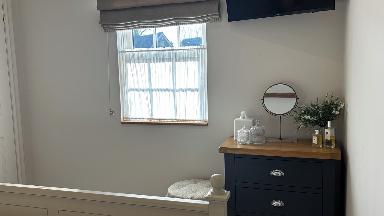 Photo of Bedroom in Kemble