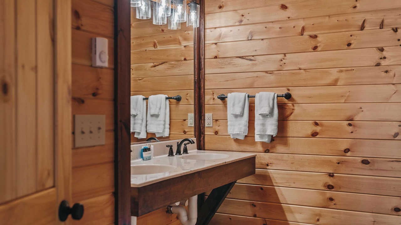 Photo of Bathroom in Tully