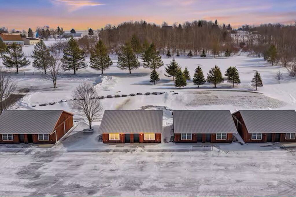Photo of Outdoor in Tully