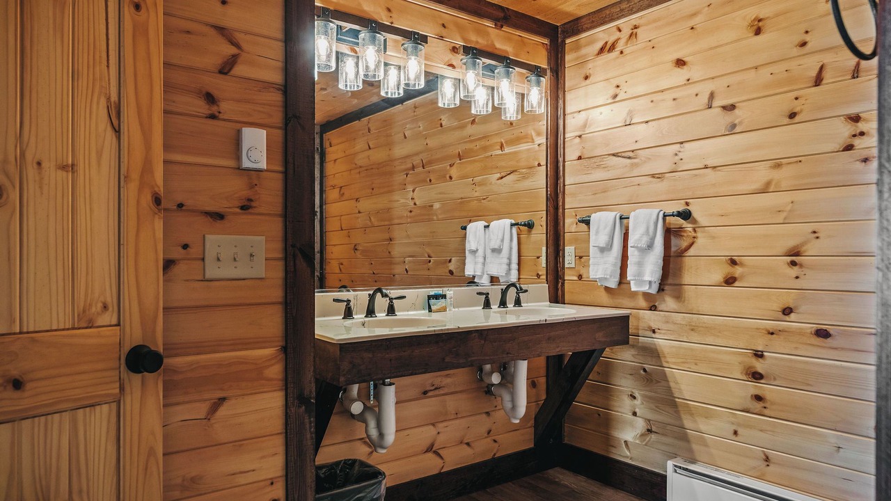 Photo of Bathroom in Tully