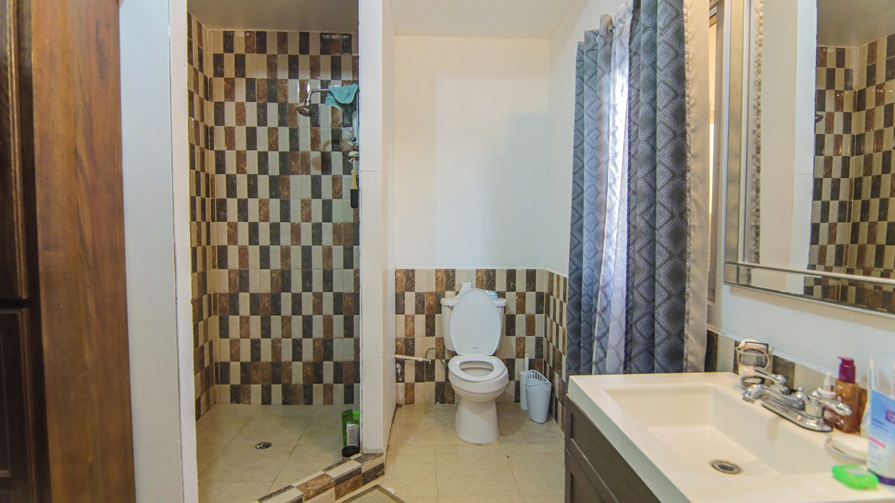 Photo of Bathroom in Calabash Bight