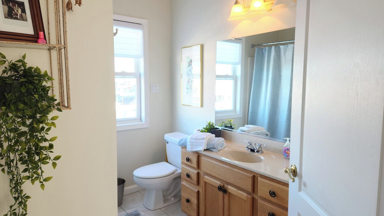 Photo of Bathroom in Cape May Court House