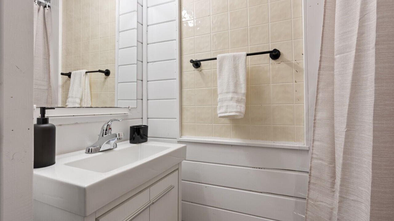 Photo of Bathroom in Walker