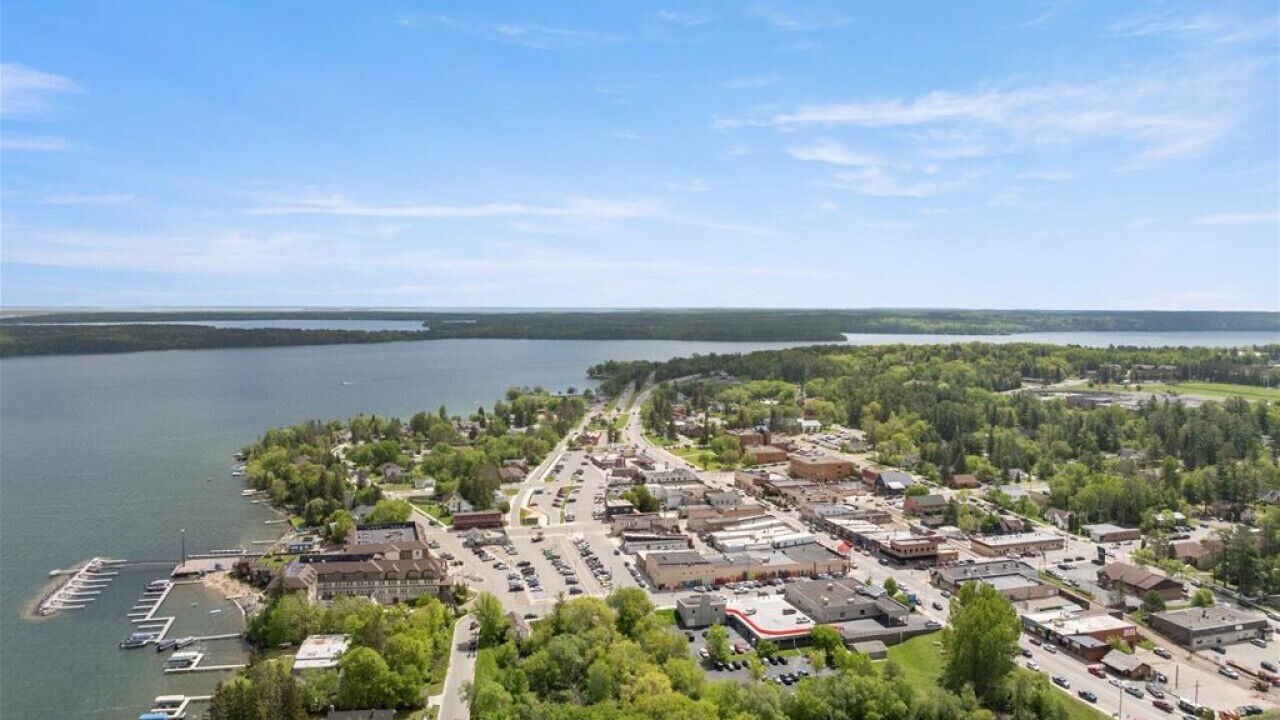 Photo of Outdoor in Walker