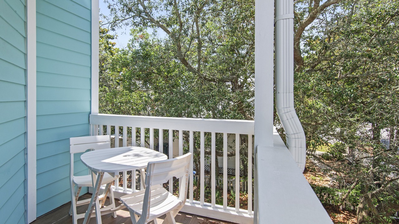 Photo of Patio Balcony in Clipper Cove