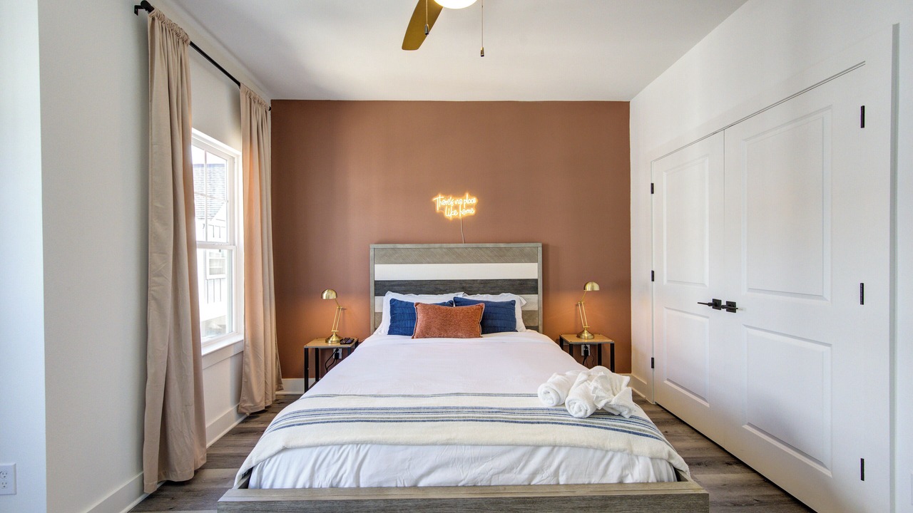 Photo of Bedroom in Kempwood