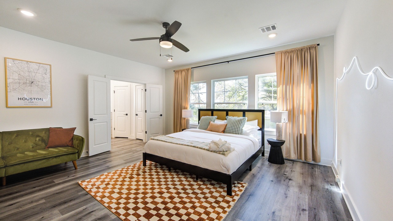 Photo of Bedroom in Kempwood