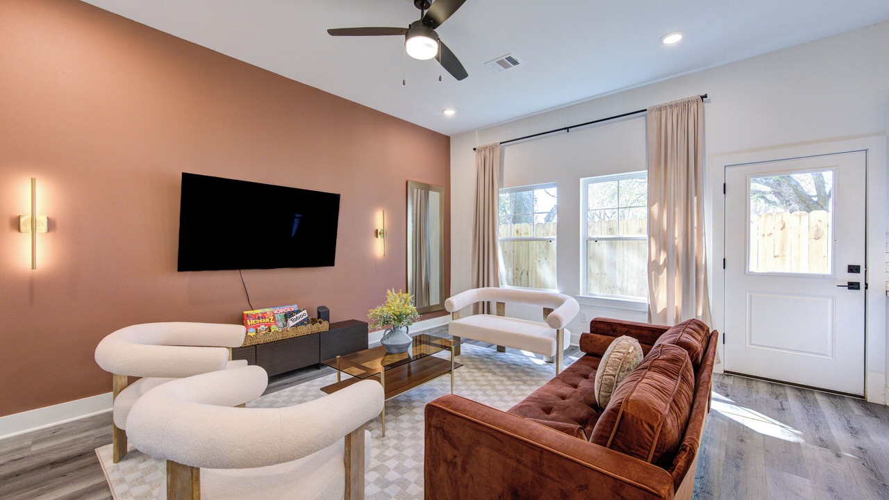 Photo of Livingroom in Kempwood