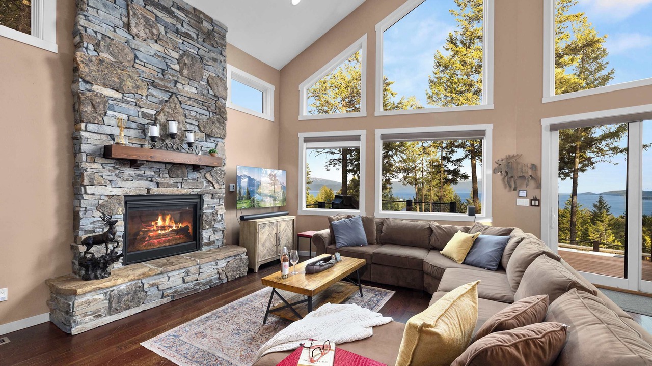 Photo of Livingroom in Somers