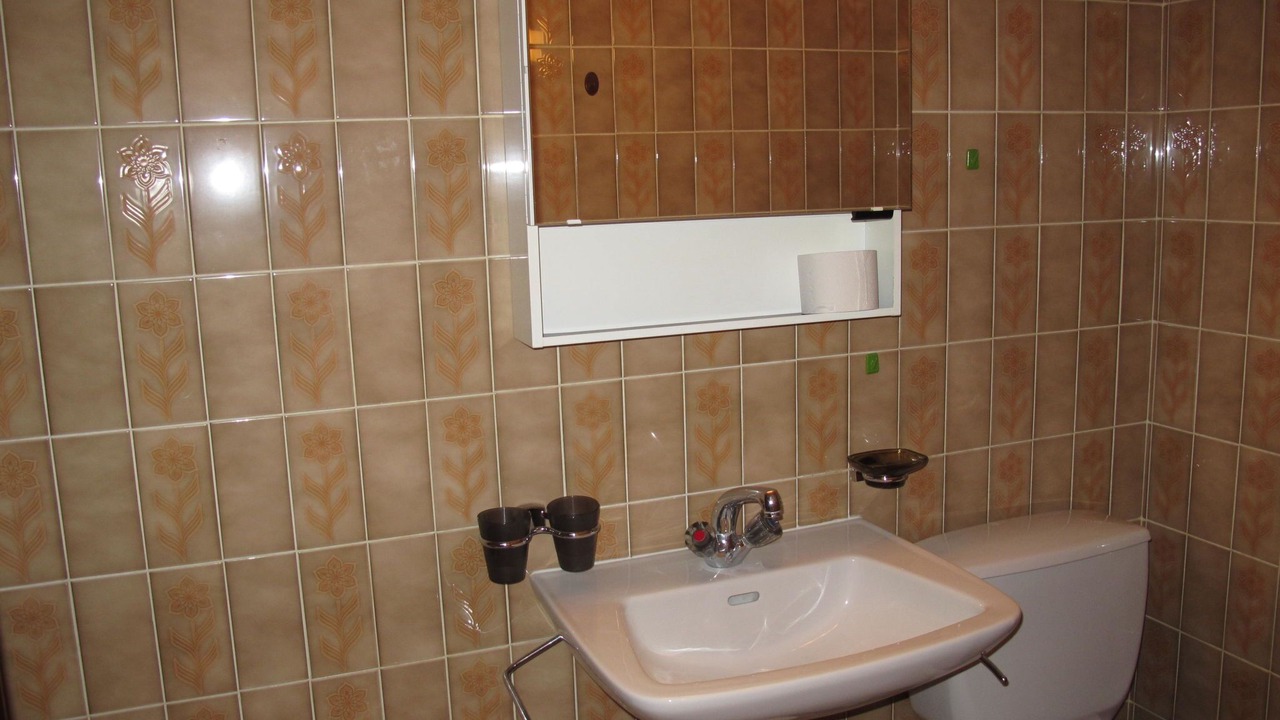 Photo of Bathroom in Vex