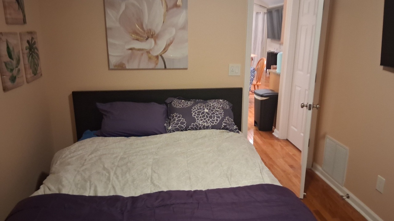 Photo of Bedroom in Goshen