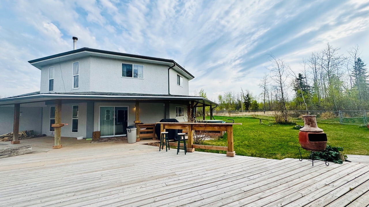 Photo of Patio Balcony in Bonnyville