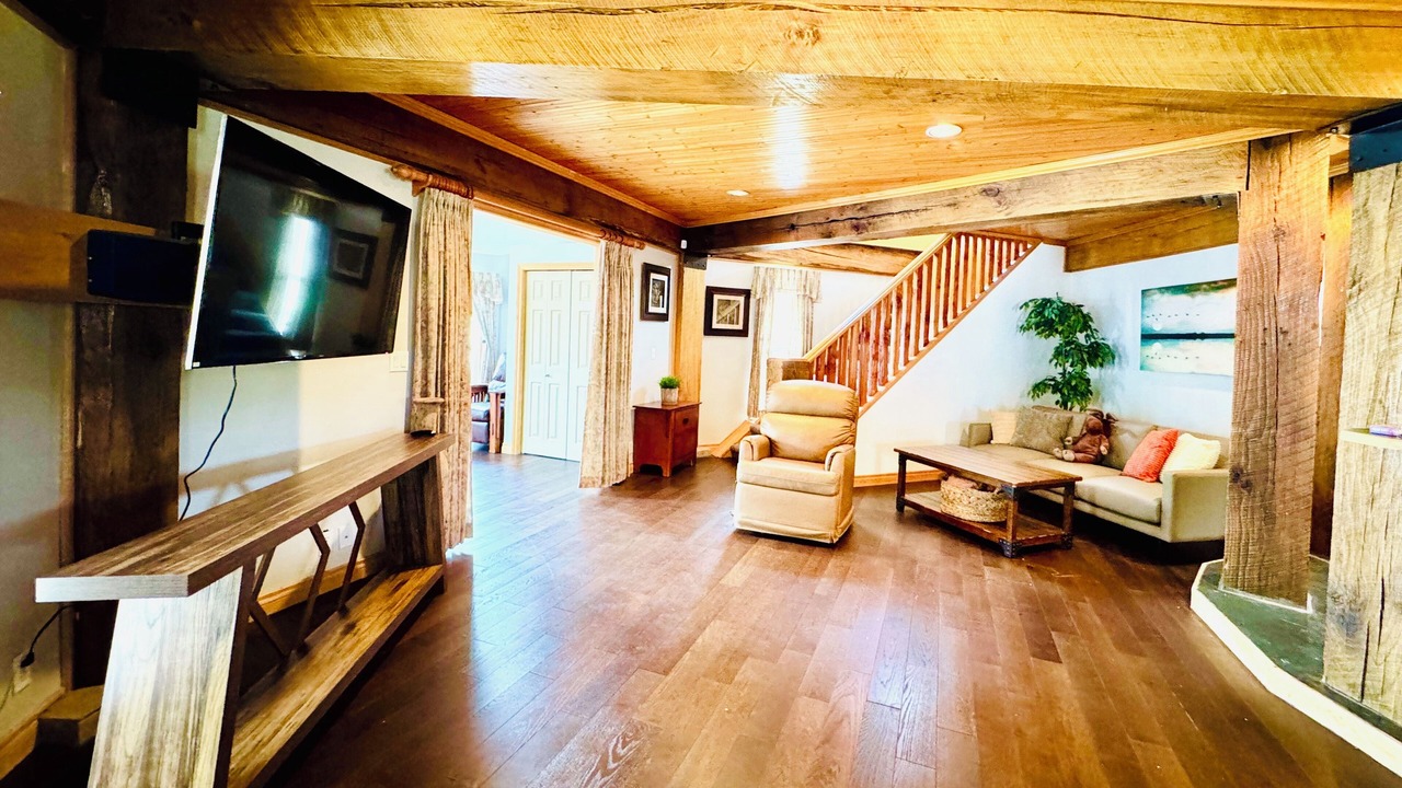 Photo of Livingroom in Bonnyville