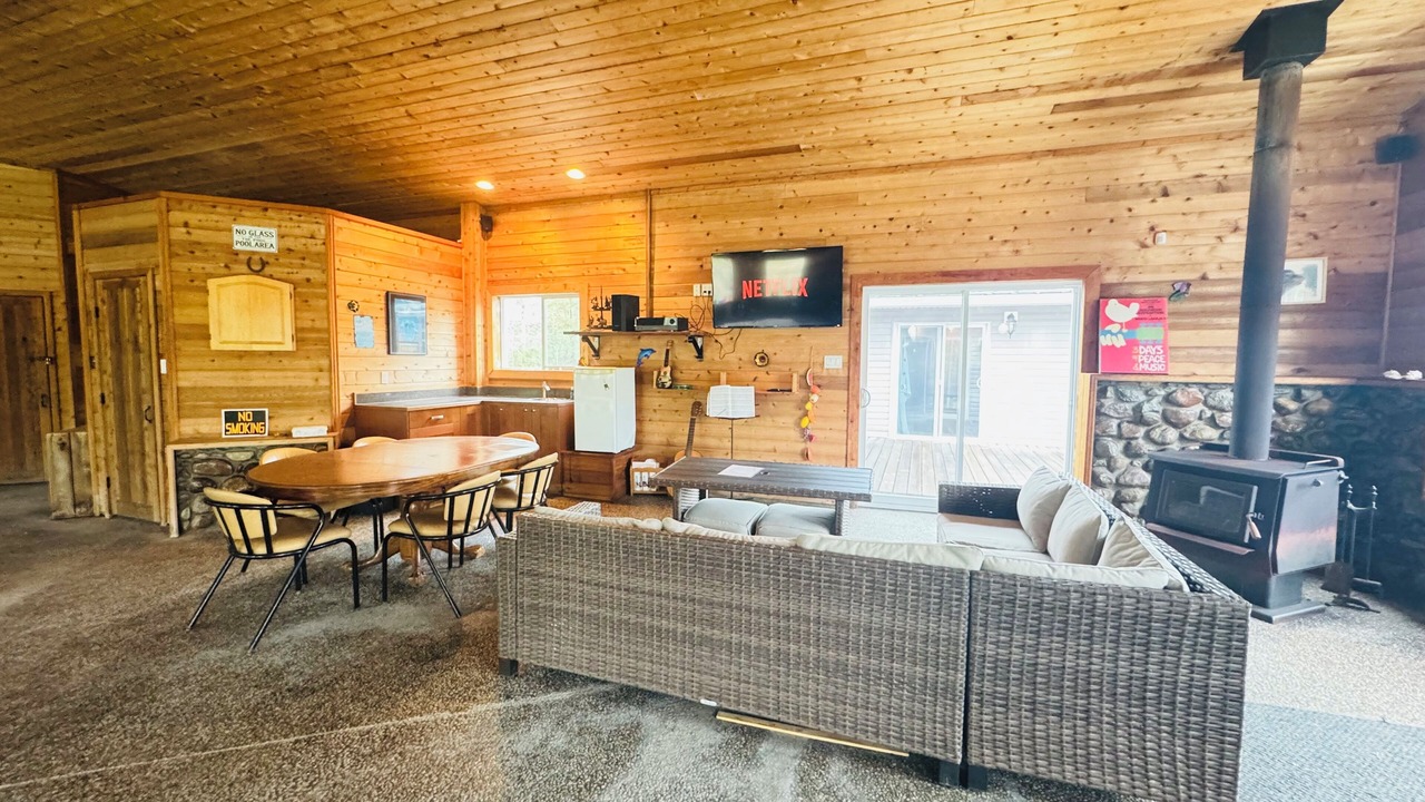 Photo of Livingroom in Bonnyville