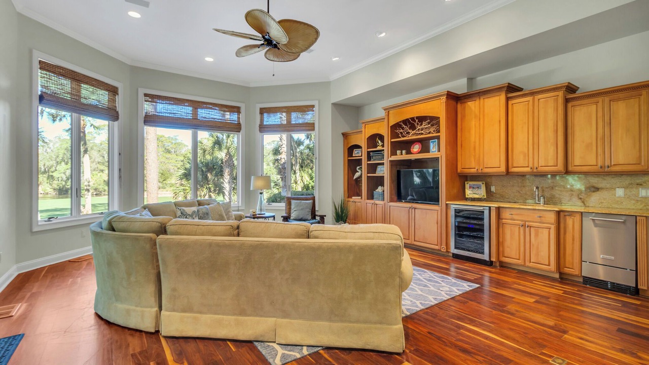 Photo of Livingroom in Beach Lagoon