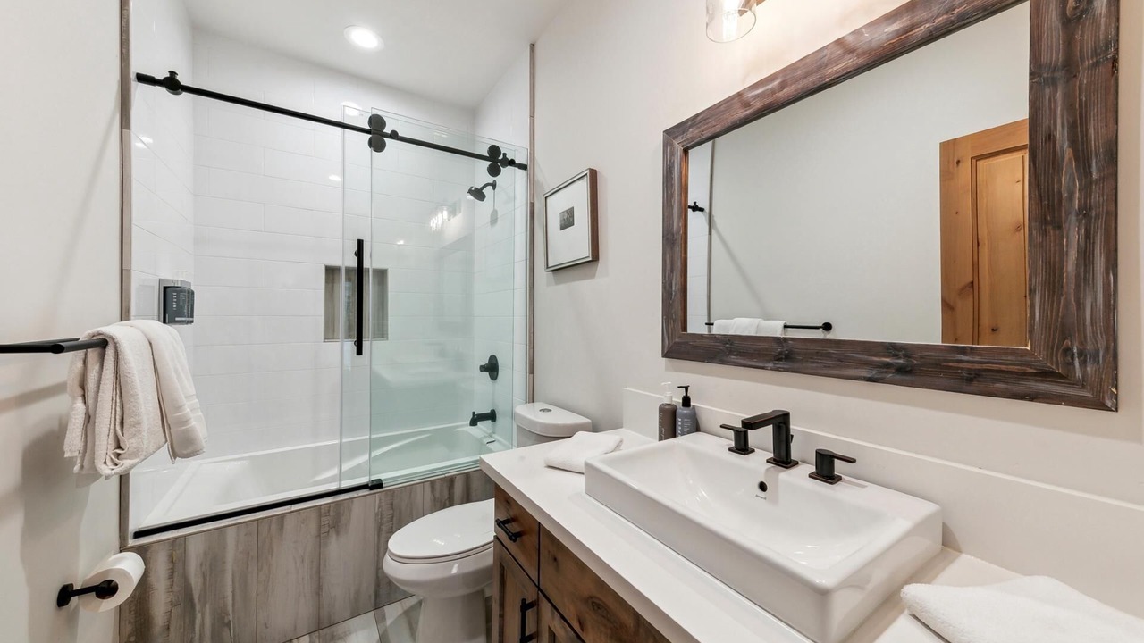 Photo of Bathroom in North Upper Truckee