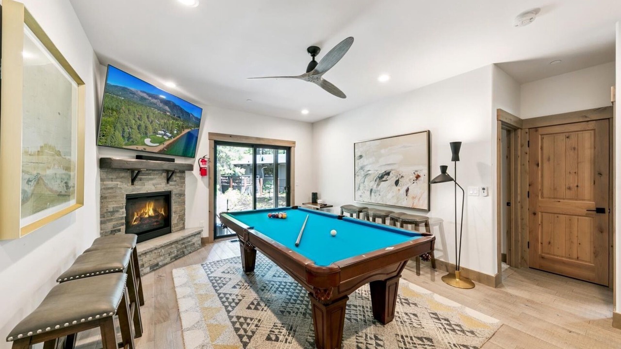 Photo of Bedroom in North Upper Truckee