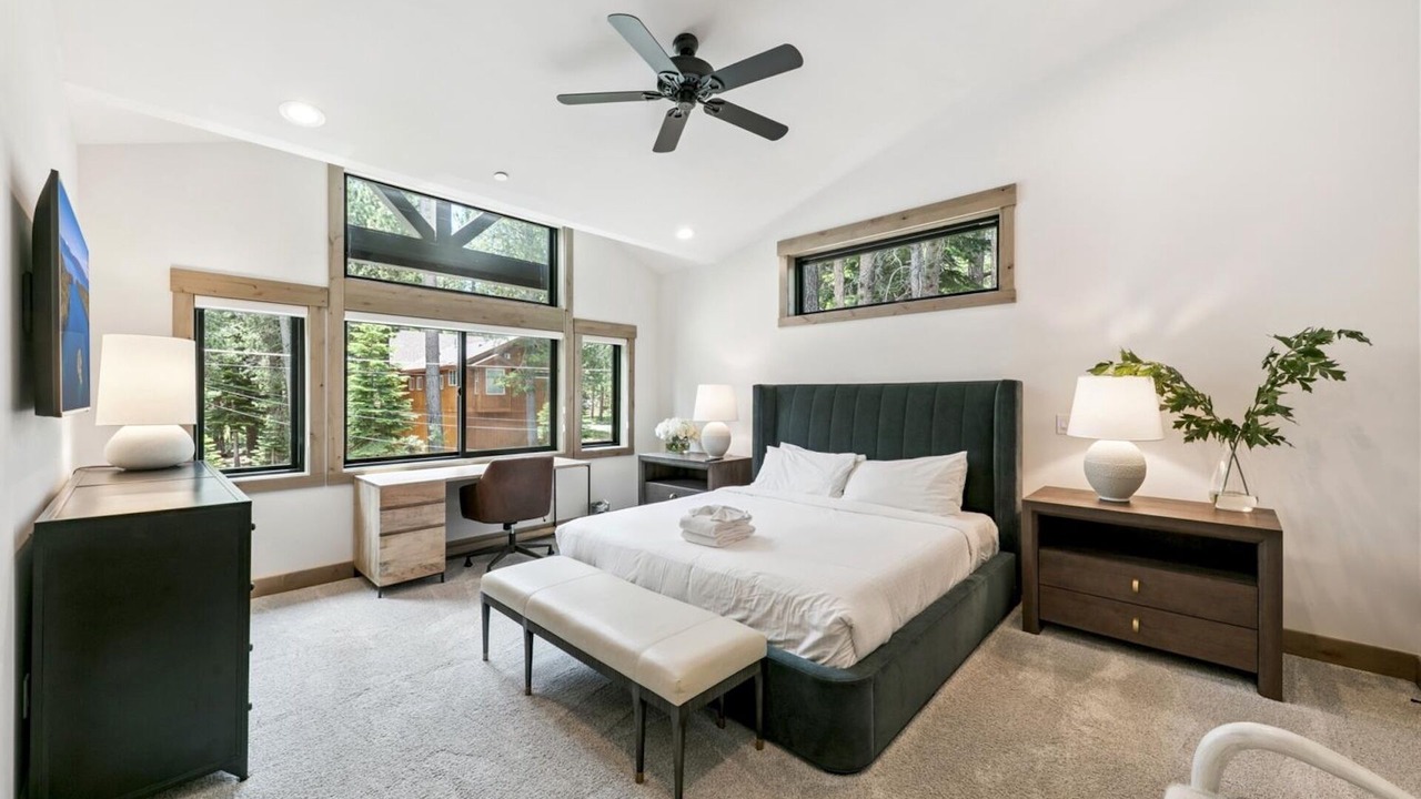 Photo of Bedroom in North Upper Truckee