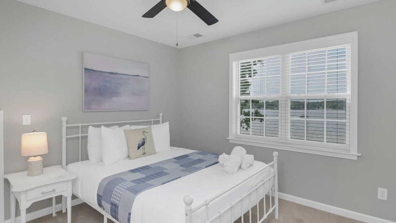 Photo of Bedroom in Newberry Shores