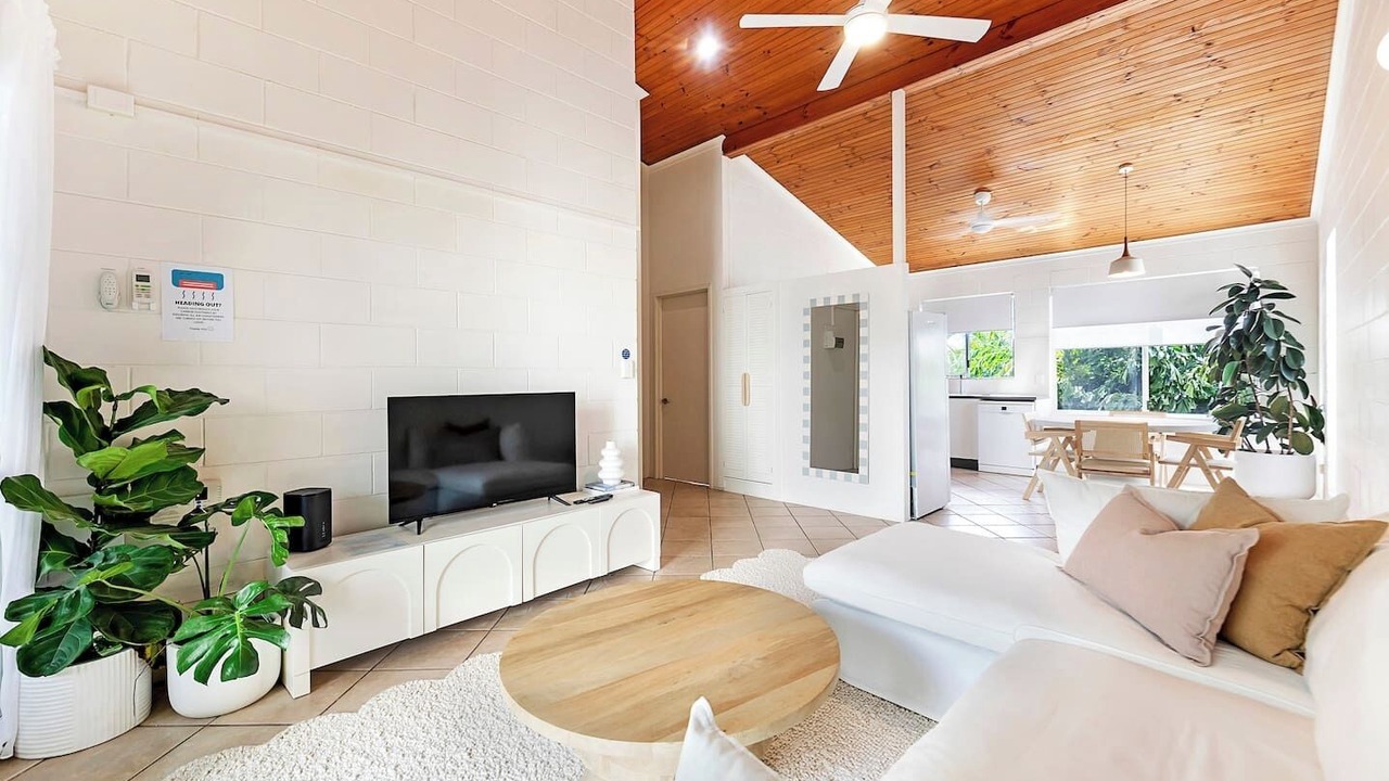 Photo of Livingroom in Fannie Bay