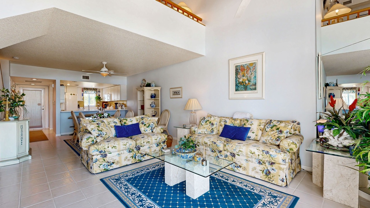 Photo of Livingroom in Layton