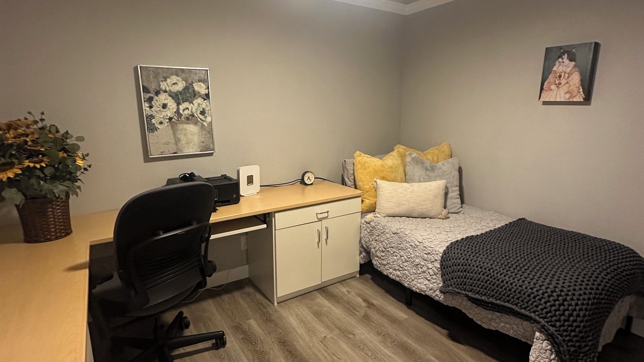 Photo of Bedroom in Davis