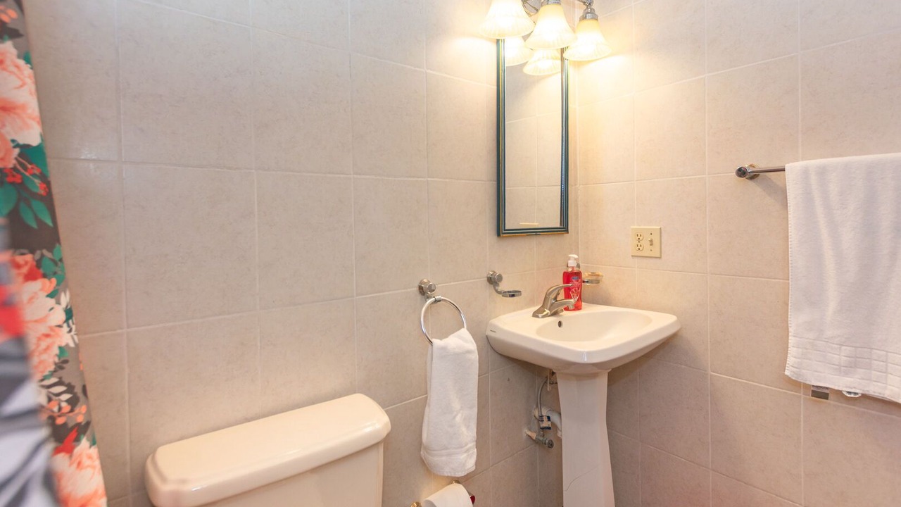 Photo of Bathroom in West End