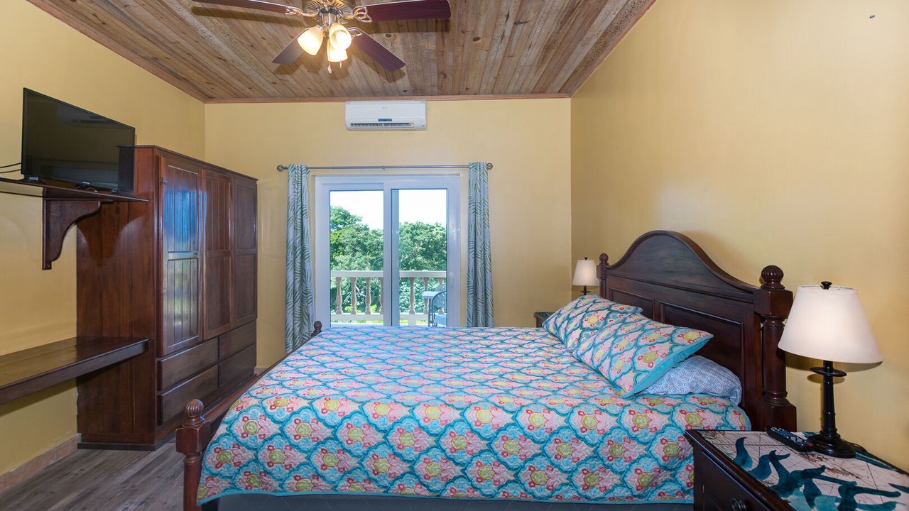 Photo of Bedroom in West End