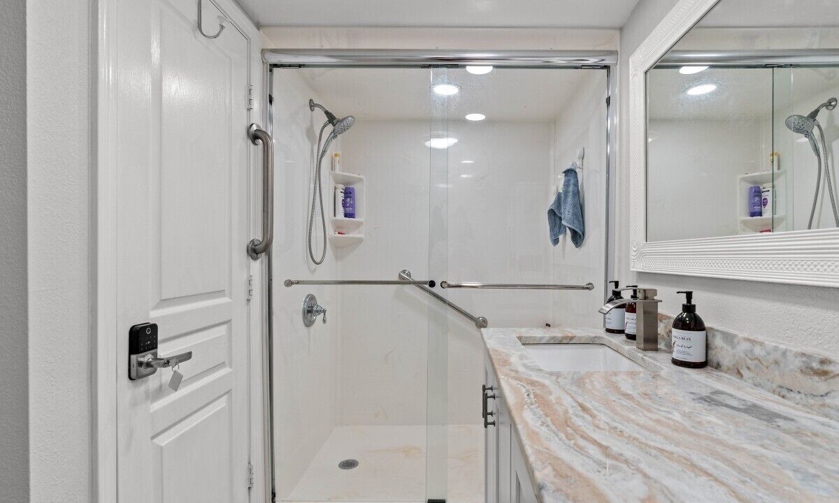 Photo of Bathroom in Atlantic Beach