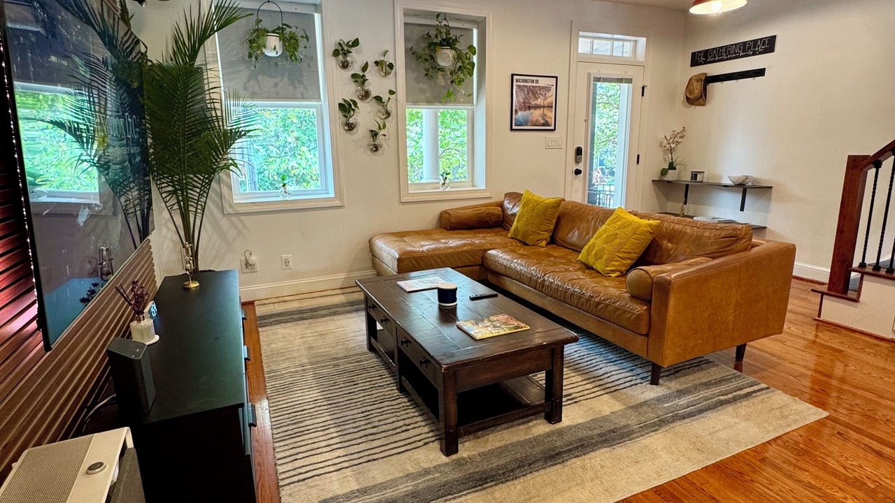 Photo of Livingroom in Stanton Park
