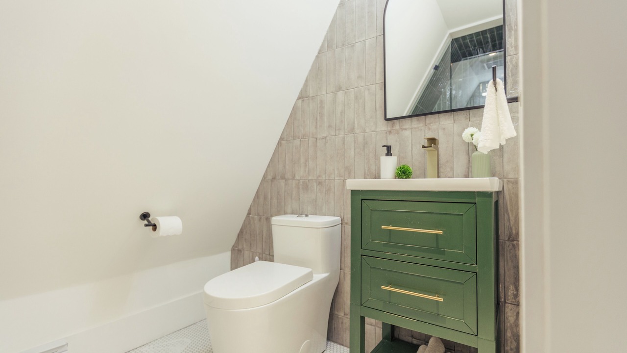 Photo of Bathroom in Eagle Lake