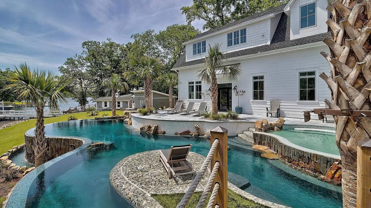 Photo of Outdoor in Chapin