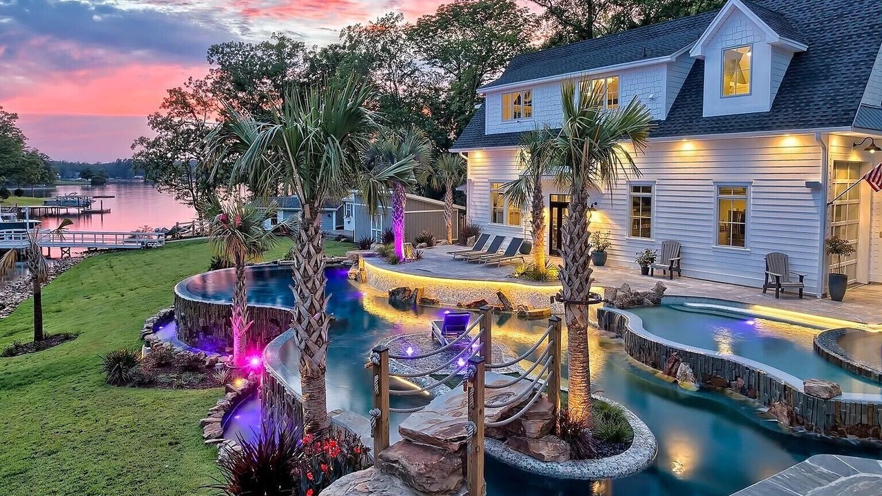 Photo of Outdoor in Chapin