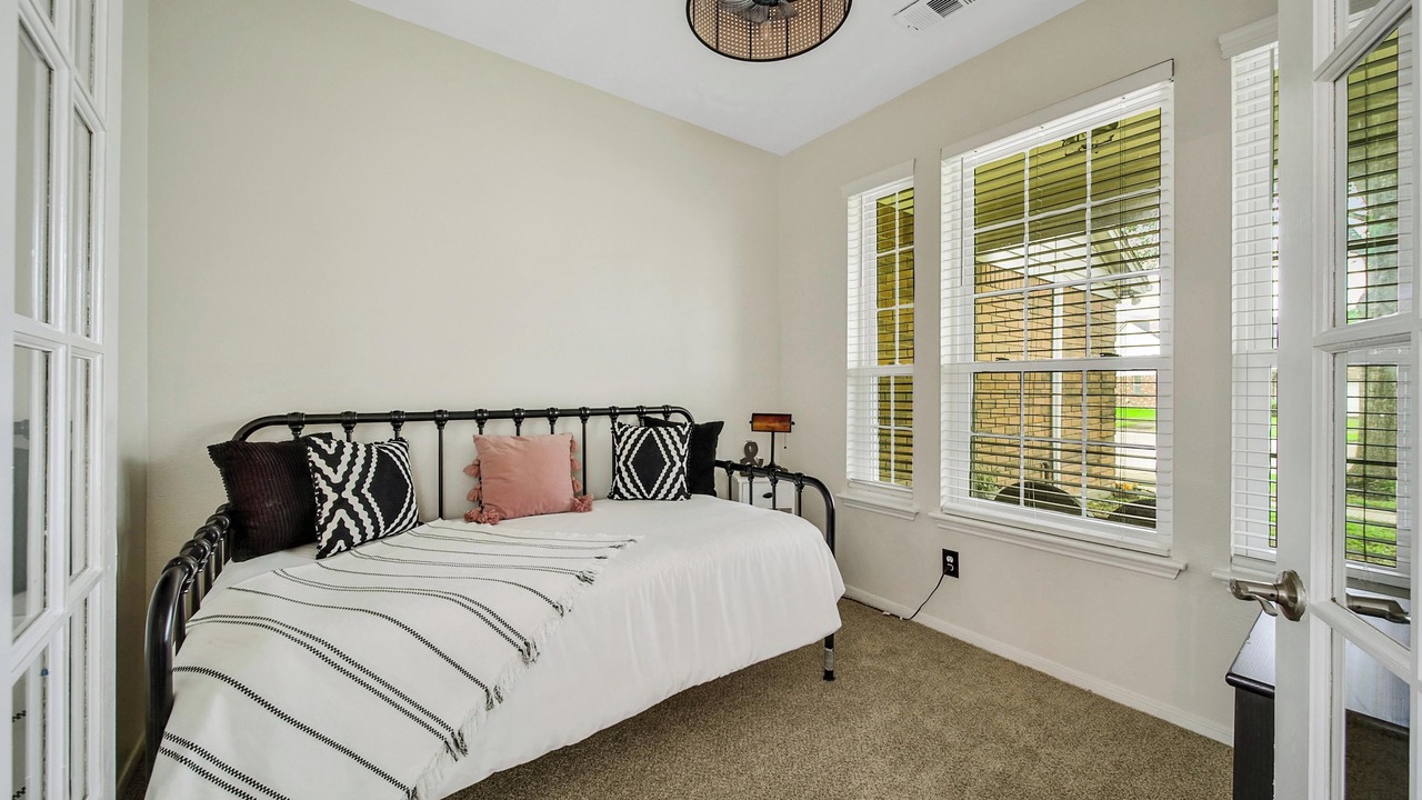 Photo of Bedroom in Barker