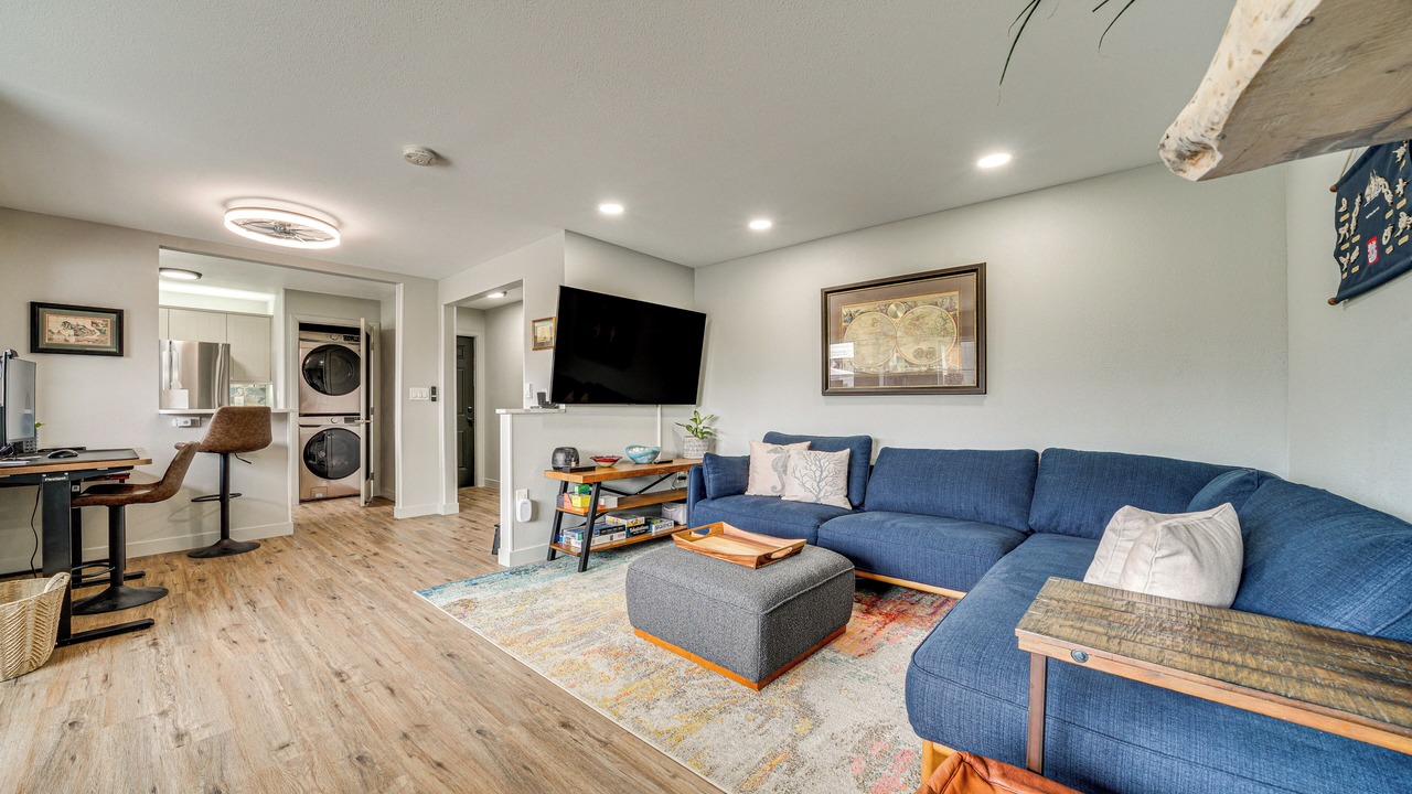Photo of Bedroom in Alki