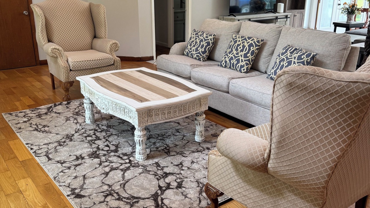 Photo of Livingroom in Theodore