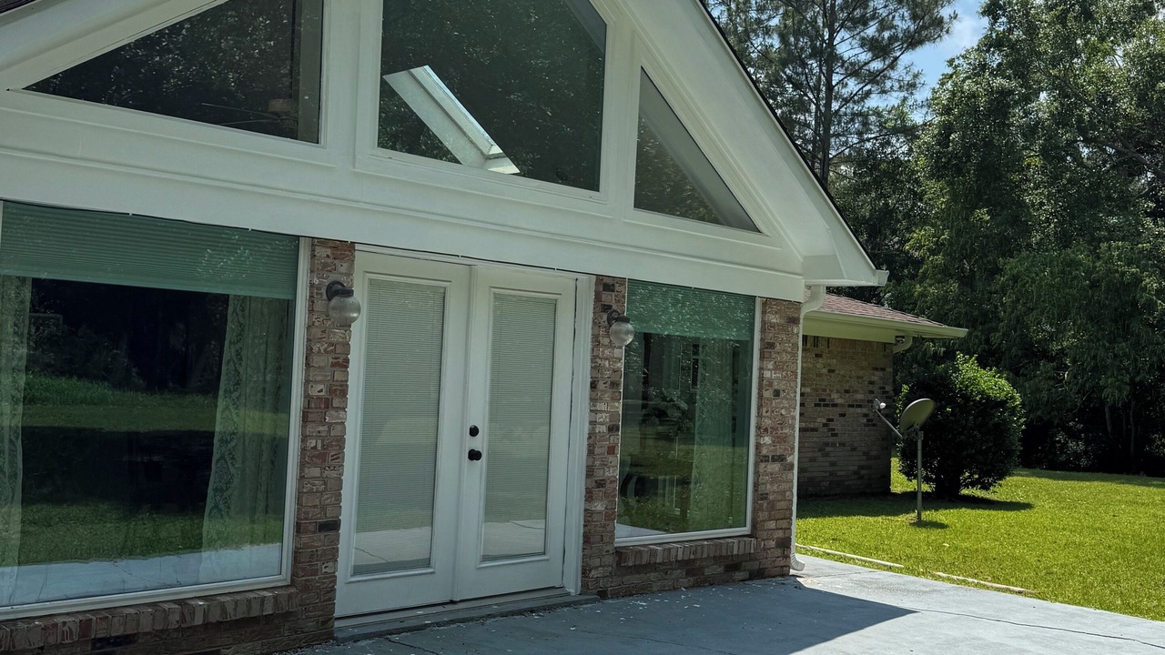 Photo of Outdoor in Theodore