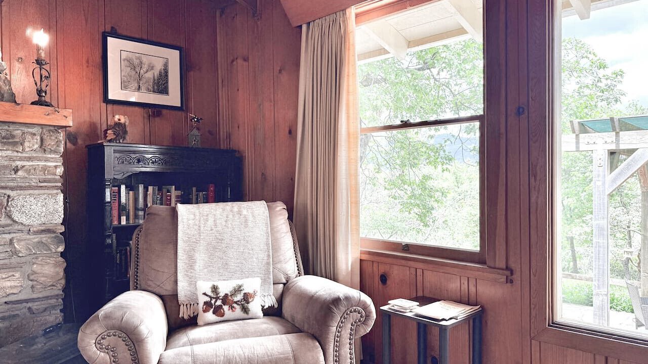 Photo of Livingroom in Midpines