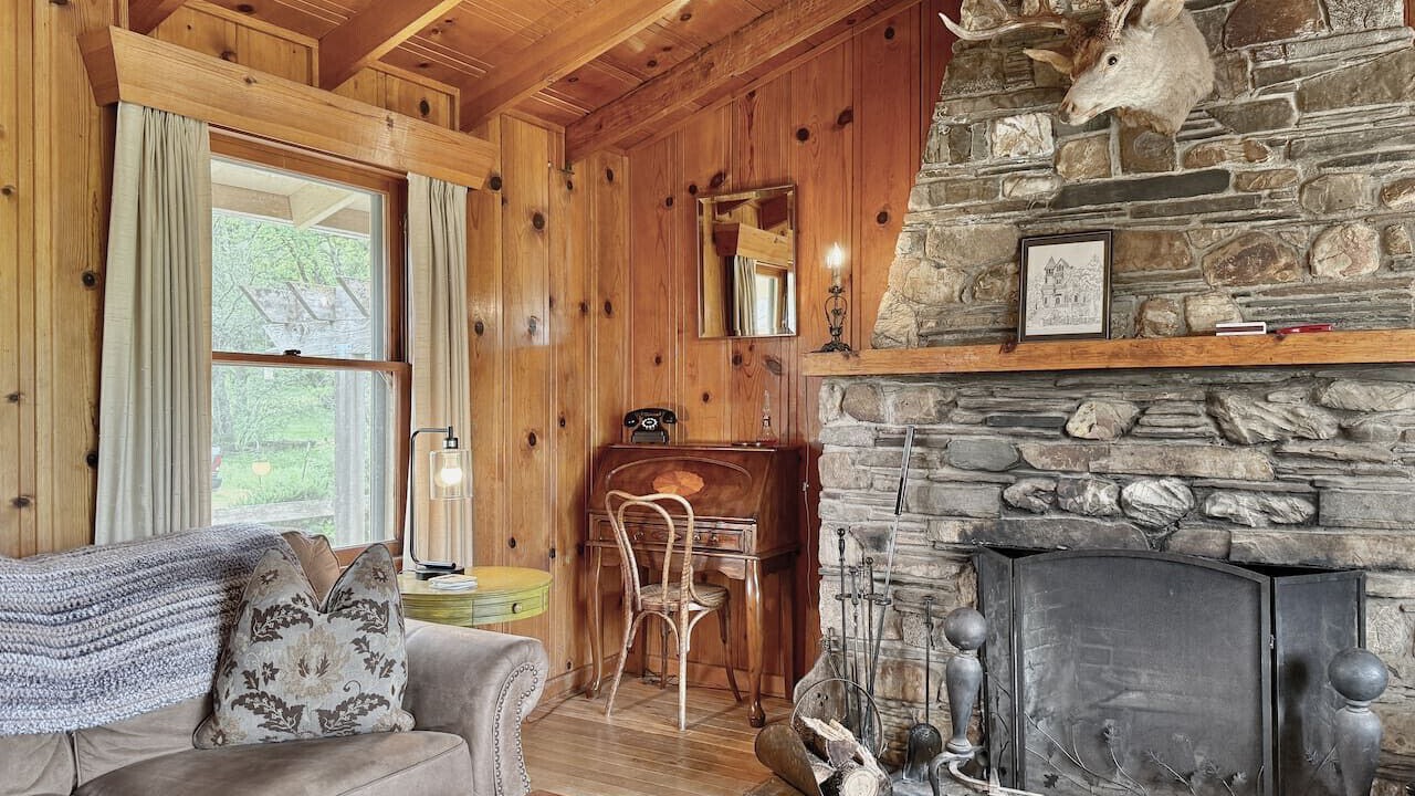 Photo of Livingroom in Midpines