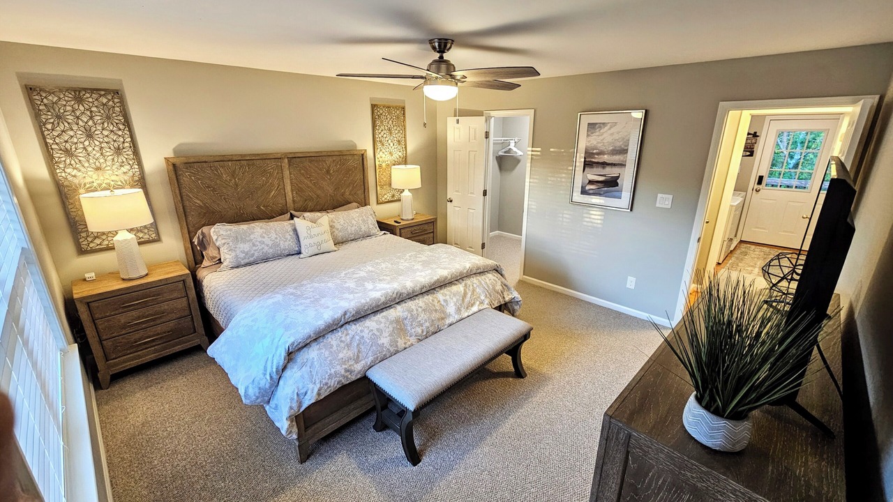 Photo of Bedroom in Six Mile